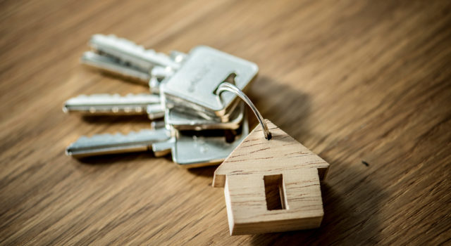 tiny-home-keys-image